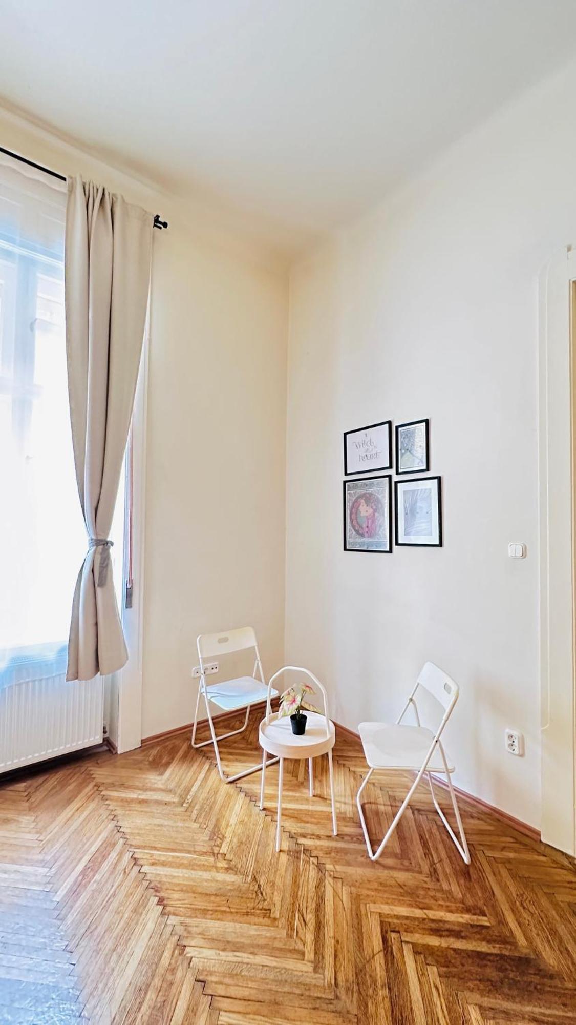 Hogyes Endre Apartman Budapest